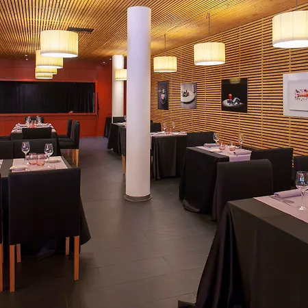 Tierra De Hotel Biescas (Aragon)