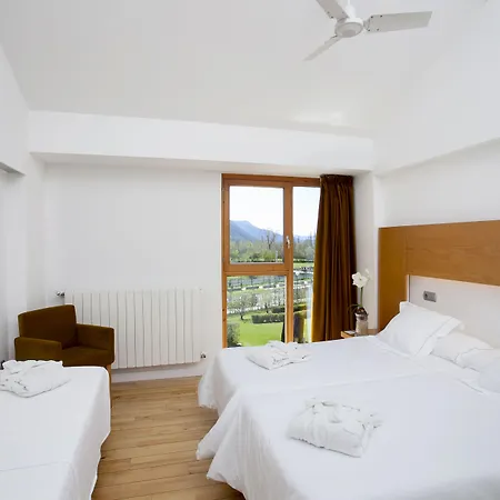 Tierra De Hotel