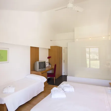 毕斯卡斯大地酒店 4*