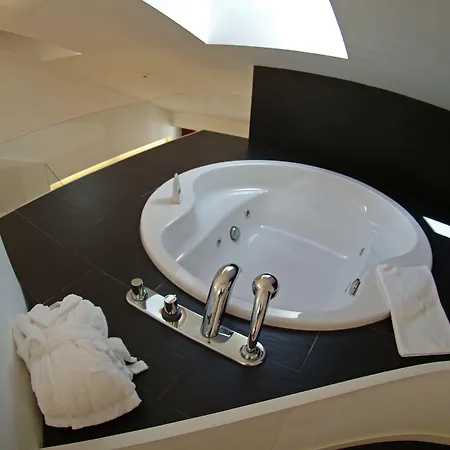 Tierra De Hotel 4*