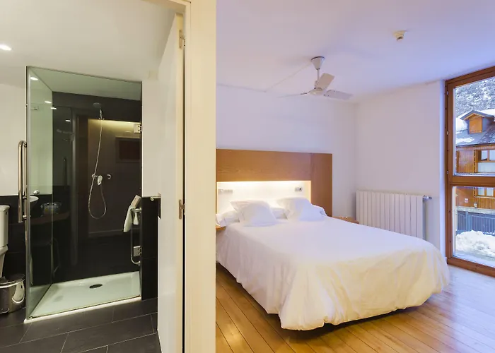 Tierra De Hotel Biescas (Aragon)